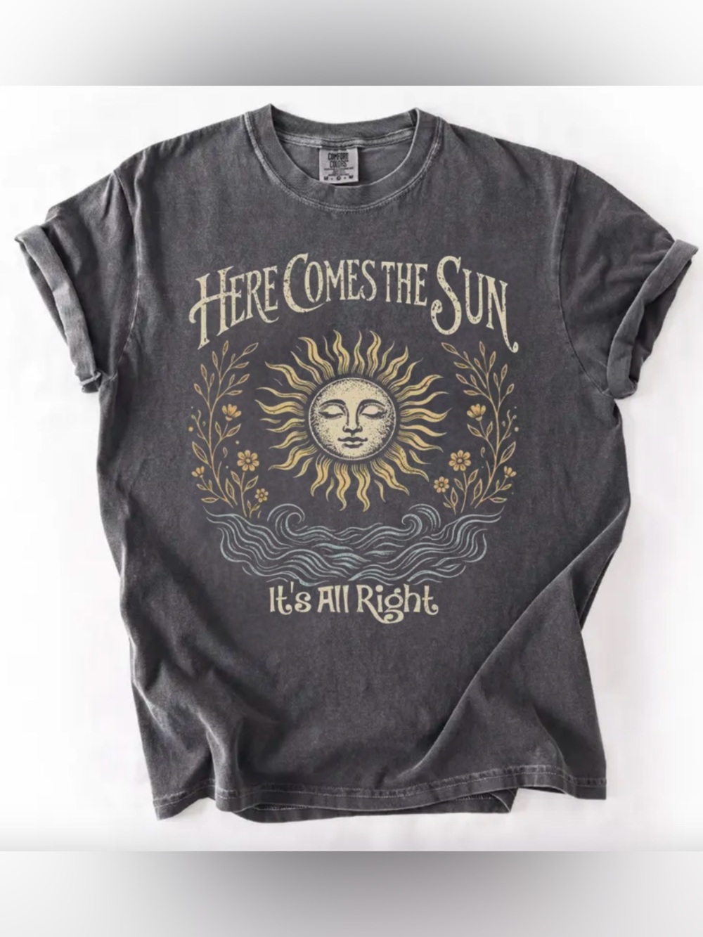 Graphic tee 'Here Comes the Sun' Home Art Print -Pepper Comfort color